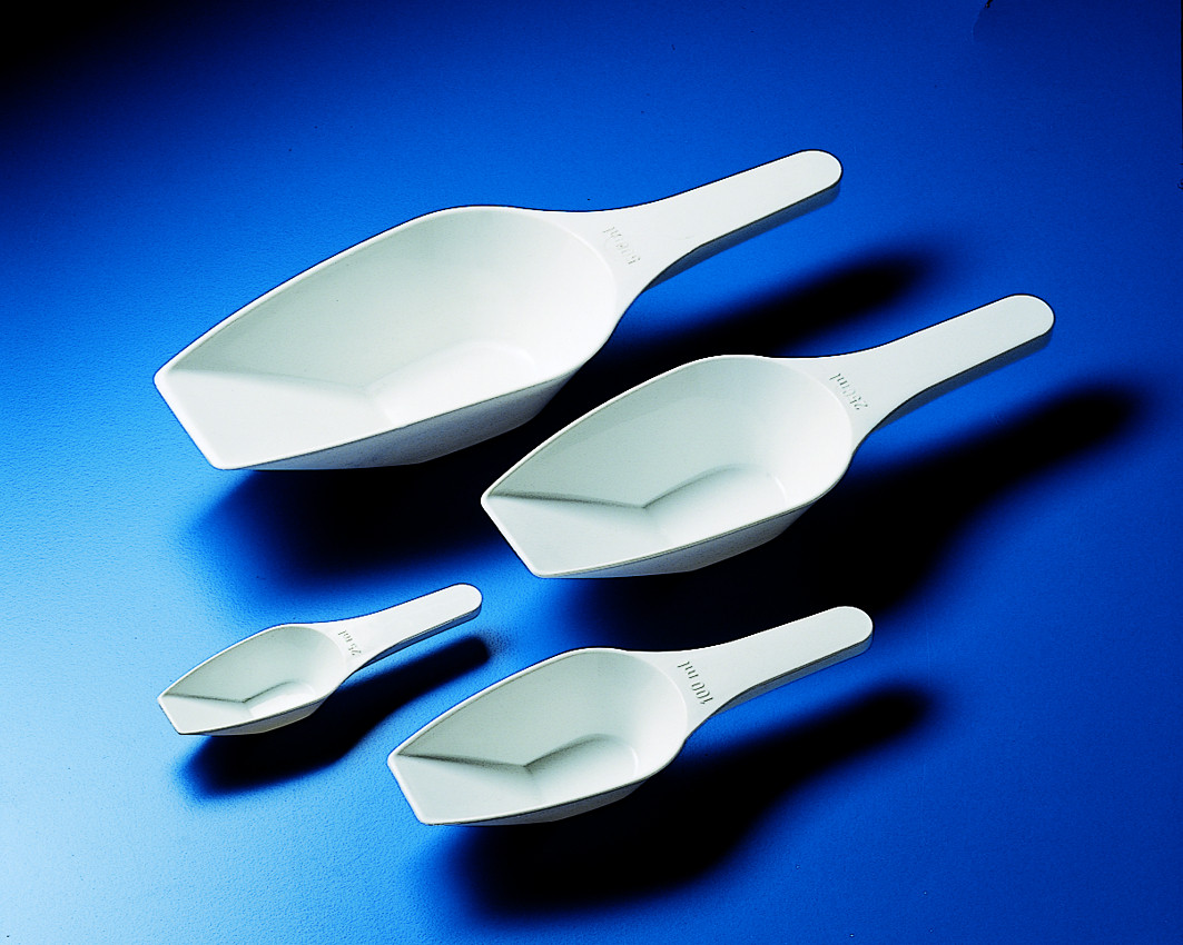 Measuring Scoops - General Purpose Labware - Plastilab - Products - Kartell  LABWARE